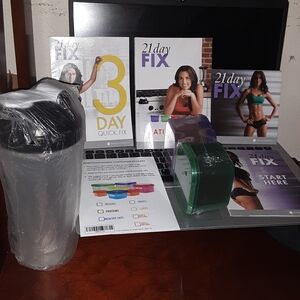 21 Day Fix Beach Body Set New!